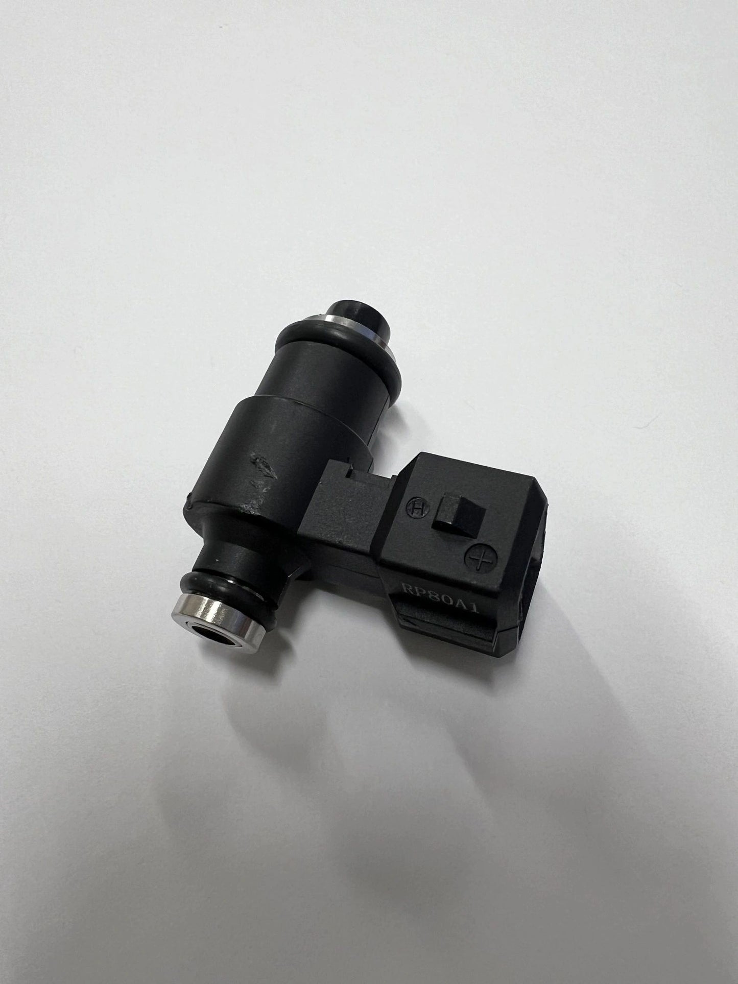 fuel-injector
