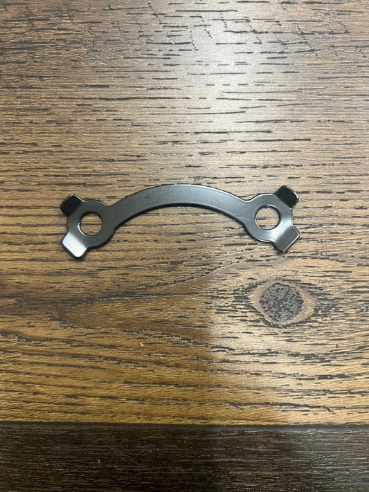 Rear sprocket lock plate