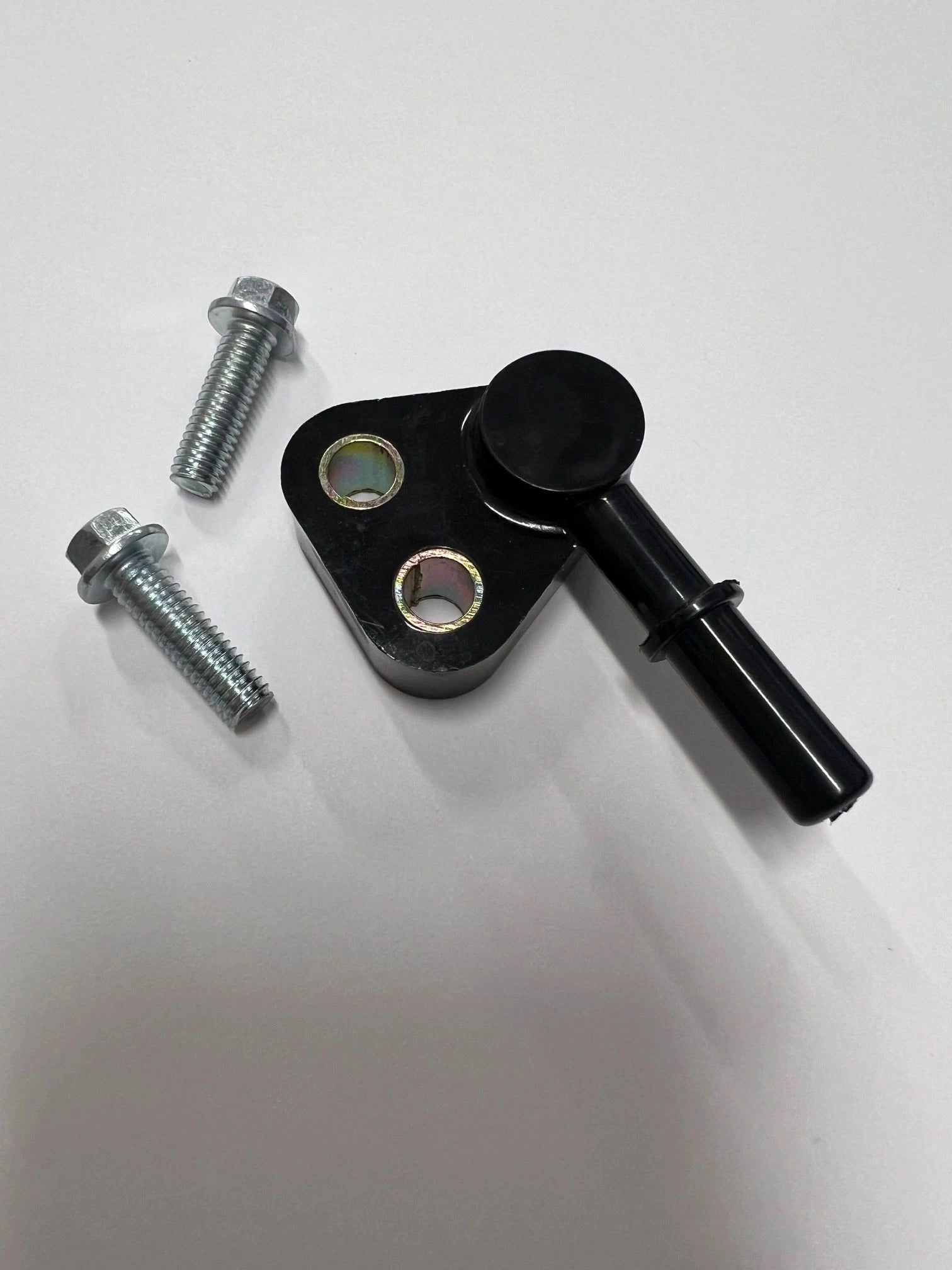 cap-on-fuel-injector-with-two-bolts