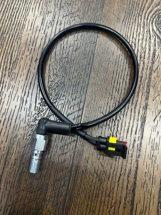 BRAKE SWITCH ON THE MASTER CYLINDER. BRAKE SENSOR.